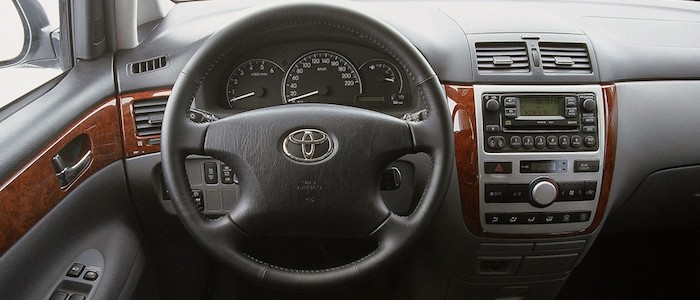 Toyota Avensis Verso  2.0 D4-D